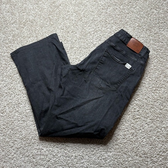 Barbell Apparel Men’s Jeans - Picture 1 of 5
